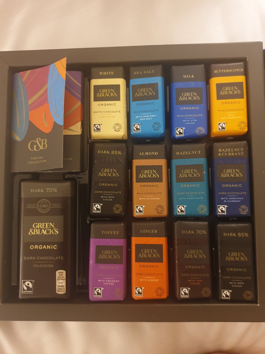 MrsRouthJones's tweet photo. Hotel room snacks x looking forward to having a taste of one or two but not dark chocolate as that's just grim in my opinion xx #green&blacks #chocolate #tastingcollection #organic https://t.co/scQZFOL6hI