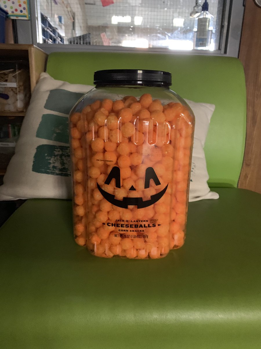 mrsburnapsclass's tweet photo. When you’re a teacher who’s not above bribery... #pumpkinpoop #dowhatyougottado https://t.co/NIc4LEWVpi