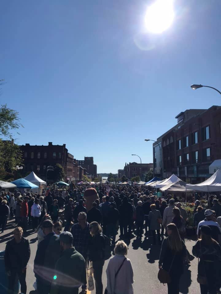 EventAtlantic's tweet image. 20,000 visitors and locals took in the family favourite Farm Day in the City event, hosted by @CharlottetownPE, today in @Downtown_Chtown! 
👩‍🌾👨‍🌾
#EventTourism #PEI
@ChtownPE