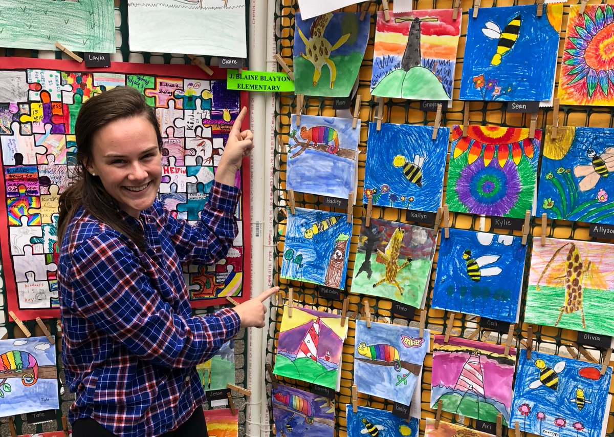 KWiseTeaches's tweet photo. So fun to see and celebrate some of my kiddos’ art at An Occasion for the Arts! I love living + teaching in a town with so many amazing events! https://t.co/I8A3h12eUR