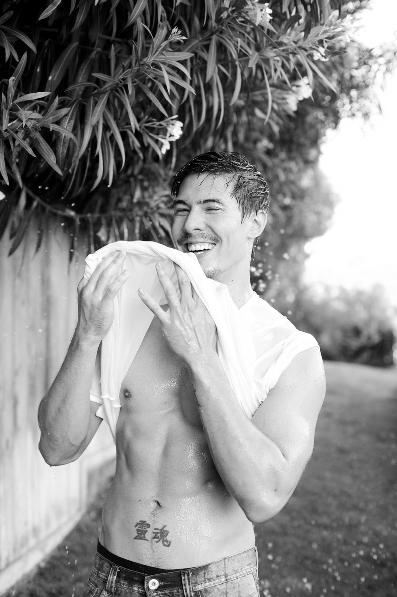 #SeductiveSunday
