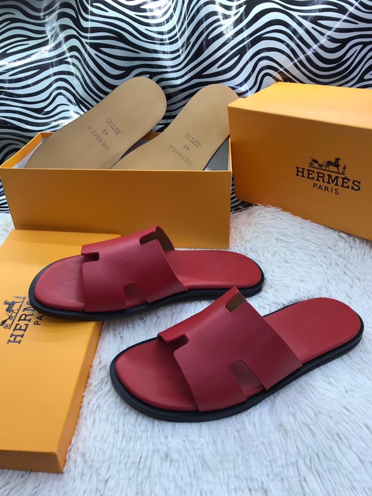 Reeddmann's tweet photo. I am the CEO of @newage_collection Please RT when u come across this my customers may be on your TL
Price:N20,000
#newagecollection https://t.co/wtLJ23O5IZ