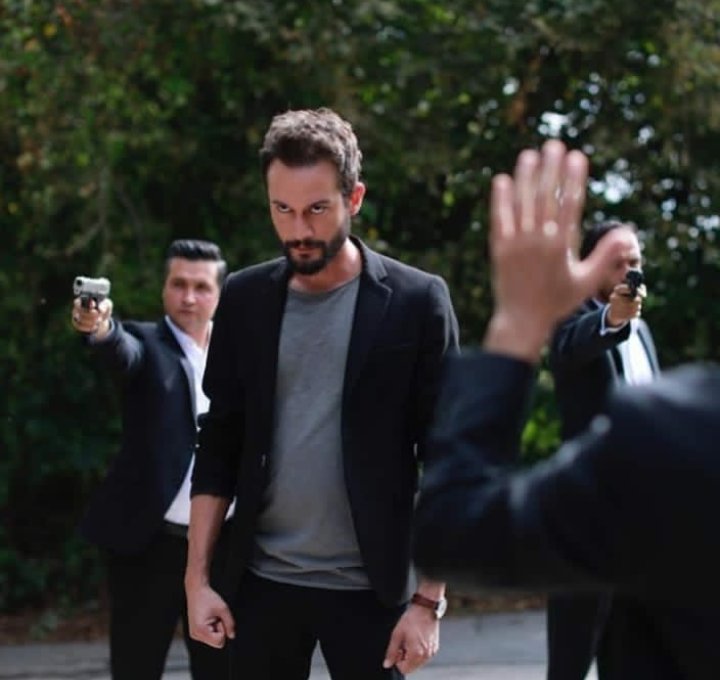 Pilot_KB's tweet photo. "Oğlum ben bu işleri bıraktım lan!" #sakladığımşey https://t.co/VYmkU8Rzjq