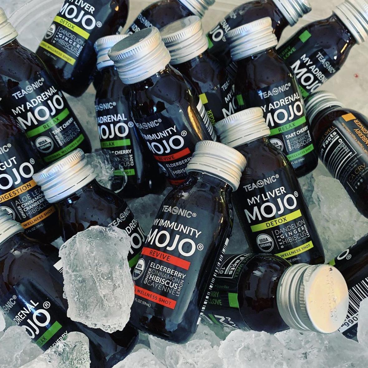 DailyGoodieBox's tweet photo. These @teaonic MOJO Herbal Wellness Shots are herbal tea tonics that are brewed infusions of nature's delicious and wholesome herbs. 

And YES we are lucky enough to have them FREE for you to try in next months Goodie Box https://t.co/L3X2wKKVAR 🙂 https://t.co/zeUcOeYcMH