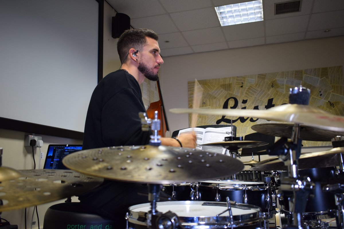 RhythmMagazine's tweet photo. We had a great time at the Drummer's Odyssey Camp in Bristol today. The weekend long camp featured the amazing tutor lineup of @AnikaNilles @GaborDornyei and Ben Thomas. We're already looking forward to next year! #TDOC19 #rhythmmagazine #rhythmreturns https://t.co/Uc5iS32xFD