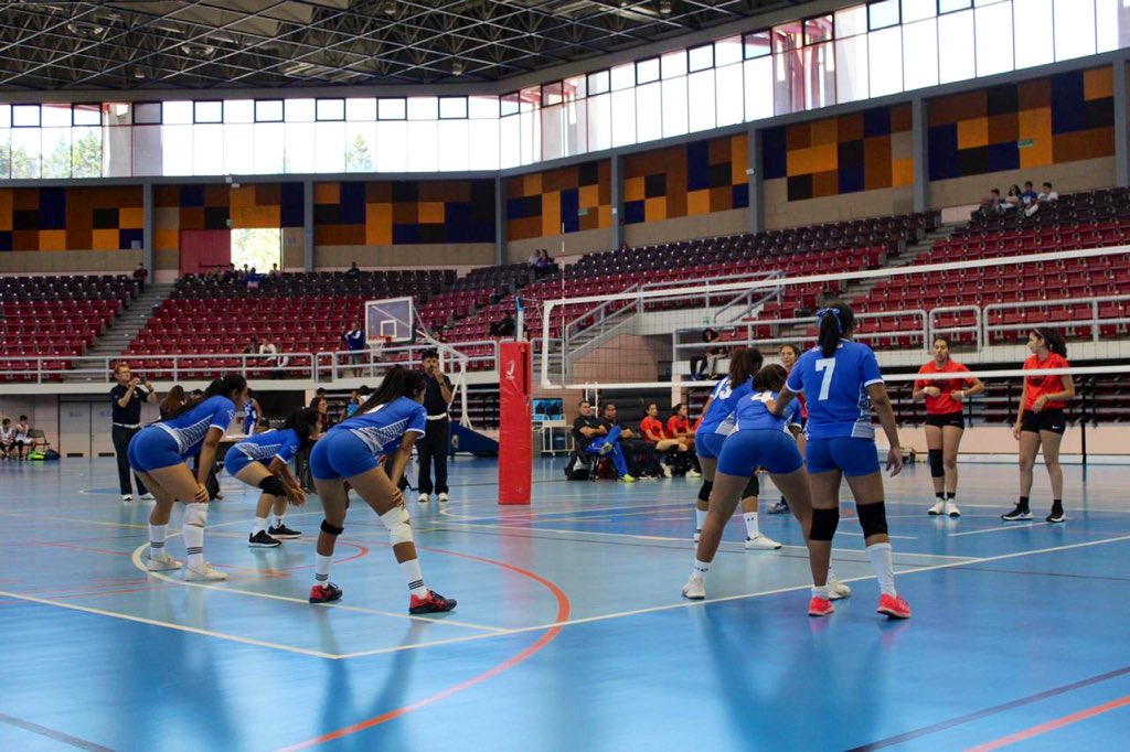 TECcampusCVA's tweet photo. 🥈 Felicitamos a las Borreguitas de Voleibol Mayor por su subcampeonato en el #IntercampusTec 🏐💙👊🏻 #OrgulloTec #SoyTec #CampusCuerna https://t.co/yCBjI0Dqmk