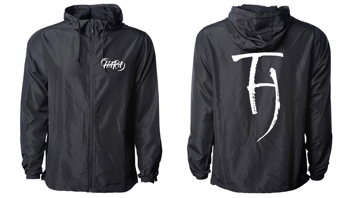 TheHaraBand's tweet photo. ⚠️WOULD YOU WANT THESE?⚠️

Black BIG LOGO windbreaker jackets, Water Resistant!  

Let us know if you’d like to see these come into stock soon ⬇️

JK🐺 https://t.co/KfRj1KuBpz
