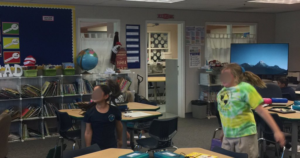 bsalisbury505's tweet image. Ss pairing up to #Collaboration read and answer questions. When they finished each station they got to do an activity #exerciseandlearning Love the hair flying! @KaganOnline @EarhartExplorer @AnnMorales012 #3rdgradersarethebest