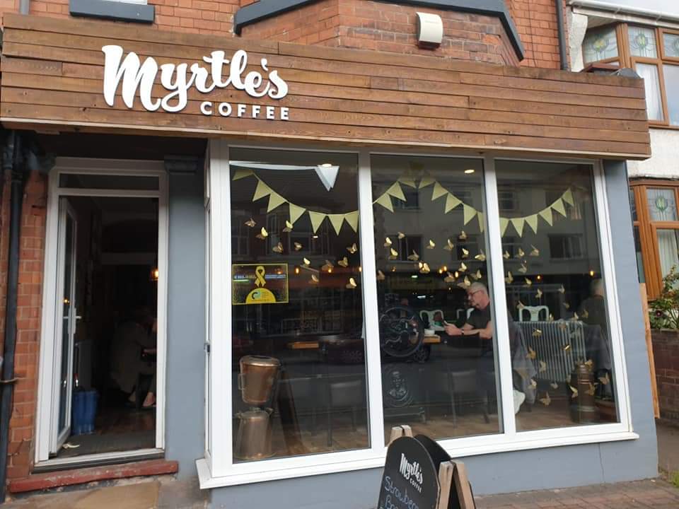 PassTheSmileOrg's tweet photo. And the winner of the local business best window display is... 

Drum roll please...

🌟 Albany Cycles 🌟

Tied in runners-up place were @myrtles_coffee, @weavershouse and Cards, Balloons n' Things. 

#gogold #ChildhoodCancer https://t.co/ok2euo1LWV