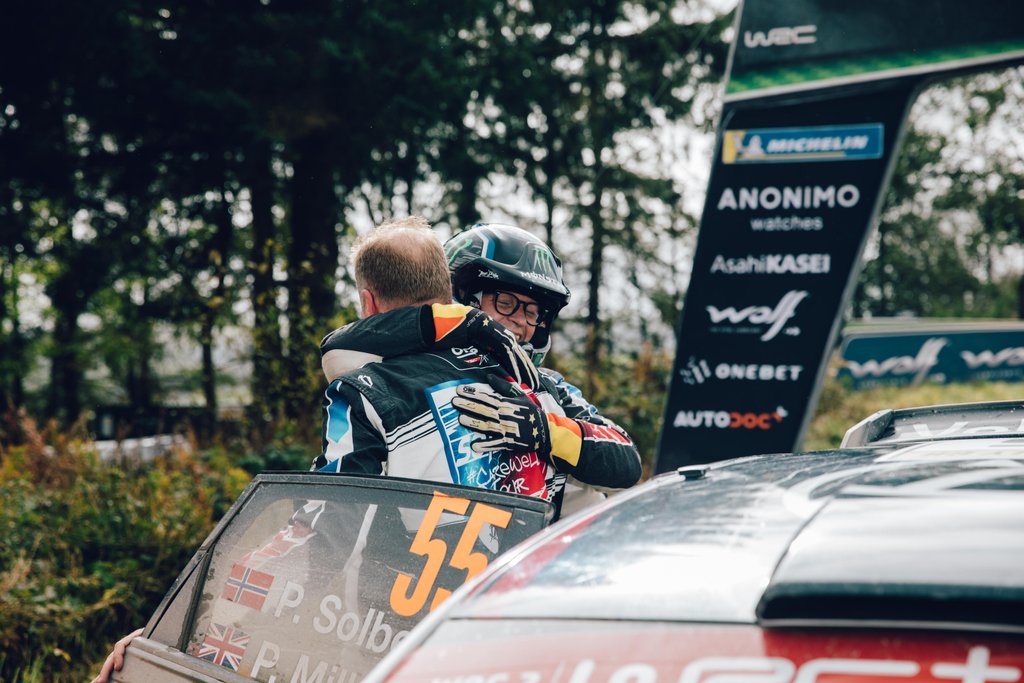 Our final post of the day has to be dedicated to these LEGENDS

Thanks for the memories Petter Solberg and Phil Mills 🙌

#WRGB #WRC