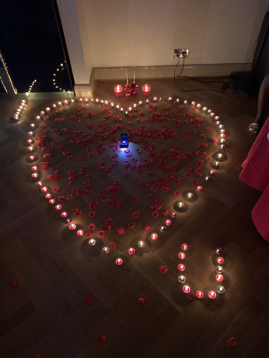 temiAlchemy's tweet image. Love Wins