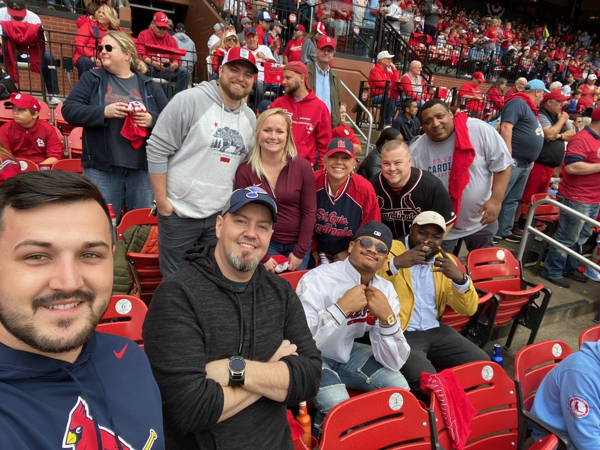 Celebrating our Q3 Tier A Players Wireless Vision style with the Playoffs!
Thank you for the amazing work in Q3! Can't wait for Q4 results! <a href="/EdStald/">Ed S</a> <a href="/cyancey85/">Clinton Yancey(CJ)</a> @katie_dolan3987 <a href="/BHunter_StL/">Brian Hunter</a> @jkapperman <a href="/robmitchum/">Rob Mitchum</a> <a href="/dphughes1979/">Dan Hughes</a> <a href="/Joelseph2405/">Joel Cochrane</a> <a href="/clwhitaker71/">Christi Whitaker</a>