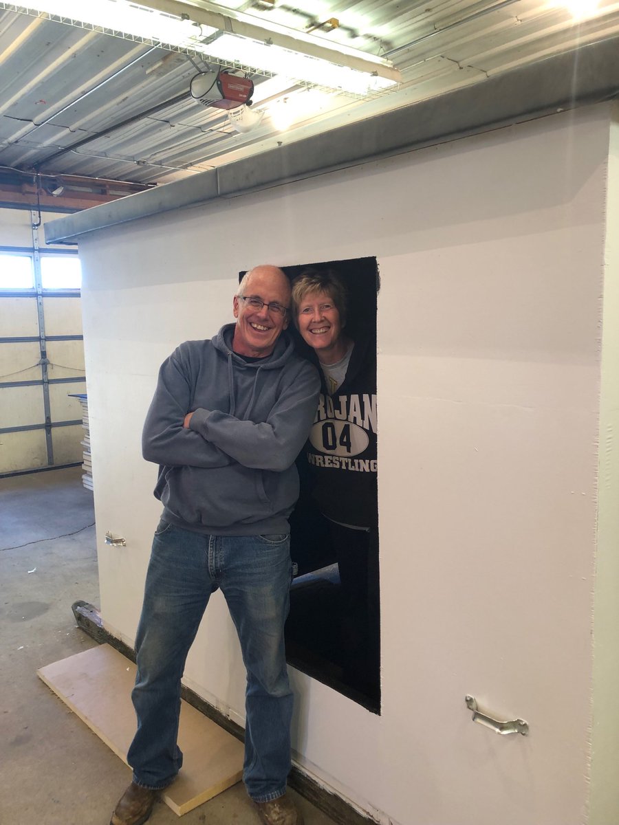 habitatchampion's tweet image. I know winter is coming. Working on a spear house for a Southwest Minnesota lake. Miss Cindy and Casey Ingenthron and Gordy Heitkamp  were my helpers Southwest Minnesota is not known for its clear water lakes but several lake restorations now make spearing a reality