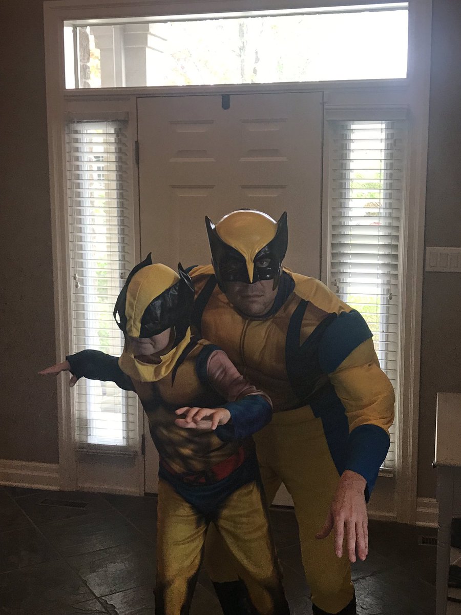 sturbs2's tweet photo. My boys had a great time once again at the @ldnont_comiccon today! #MarvelObsessed #Wolverine https://t.co/9p1mqGZnnC