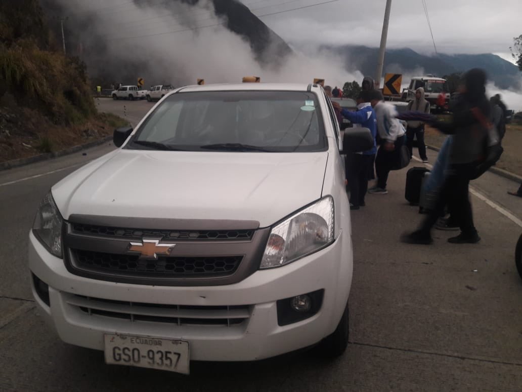 ASotomayorEcu's tweet photo. Que los ecuatorianos seamos conscientes de quienes son los únicos responsables de generar el caos y la violencia en el país a tal punto de atentar contra la vida de nuestros hijos.
#ConElDeporteNo https://t.co/Rkht92DBNG