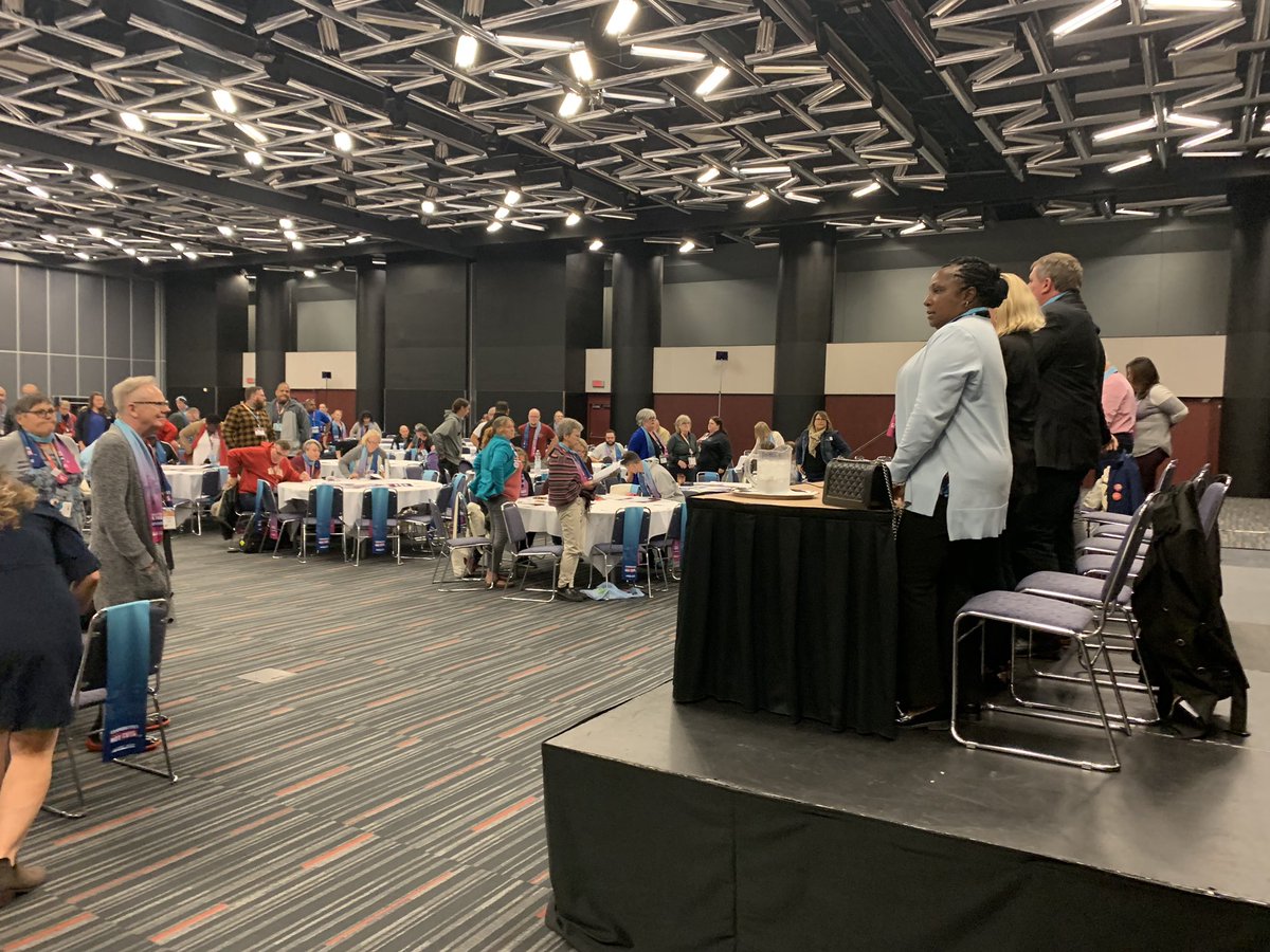 Our Ontario caucus is underway at #CUPE2019. Big crowd of energized members who are in full support of <a href="/osbcucscso/">OSBCU-CSCSO</a>.