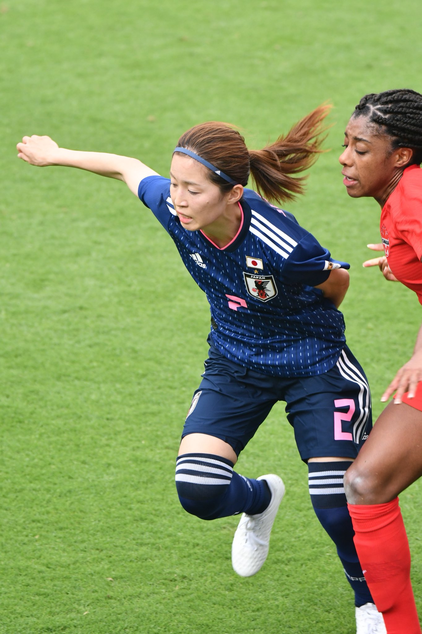 わや しるこサンド 19 10 6 なでしこジャパン 国際親善試合 Vs カナダ女子代表 Df 2番 清水 梨紗選手 日テレ 豊富な運動量と絶え間ない攻撃参加が魅力 とにかく前へな球離れが早く 球際も強いし当たり負けない 味方への要求もしっかり主張する熱い