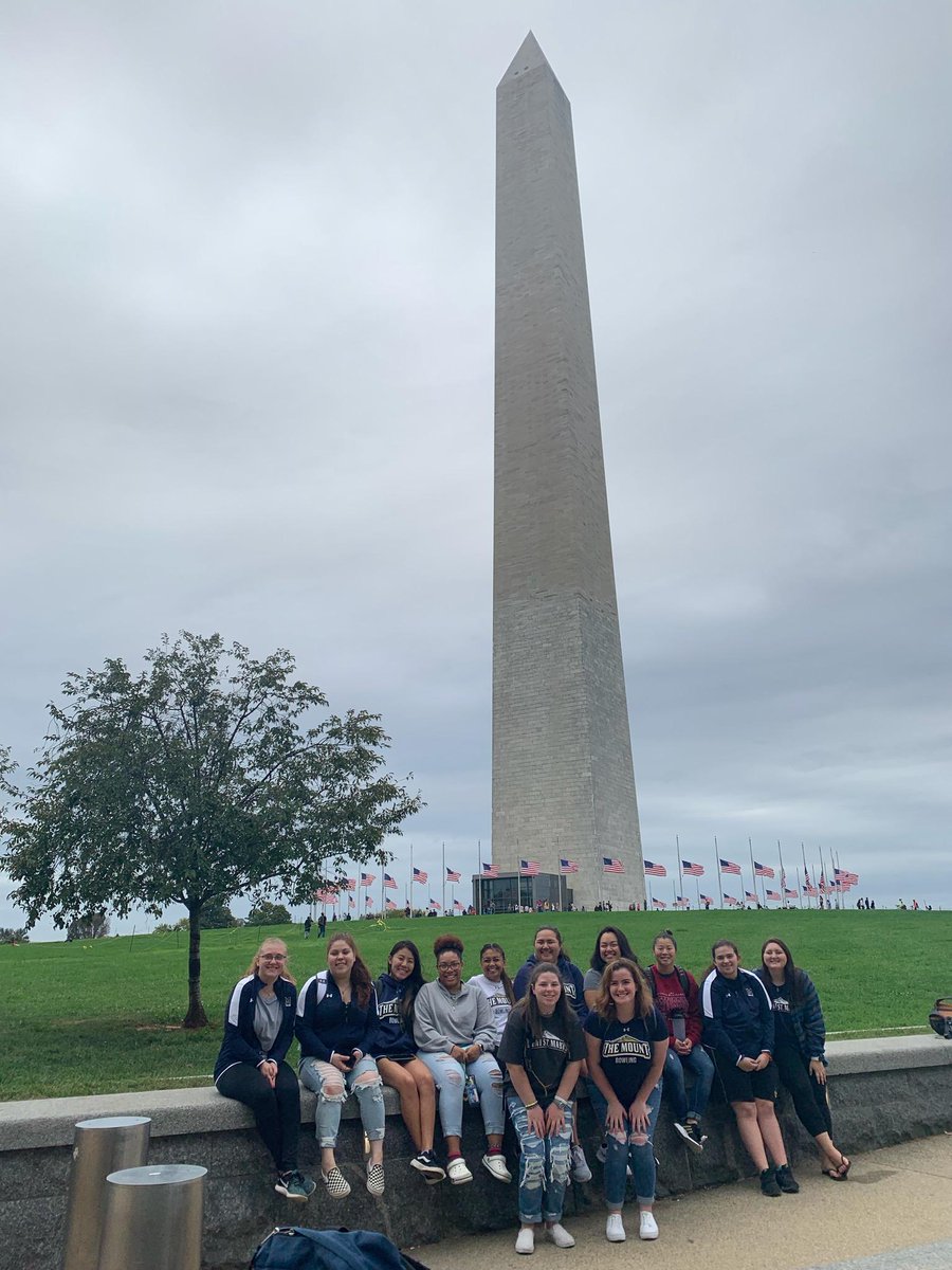 Mount_Bowling's tweet photo. 🇺🇸 Spent #FallBreak19 Sunday in DC 🇺🇸 #MountUp #StormNation https://t.co/iIfDjAyRn4