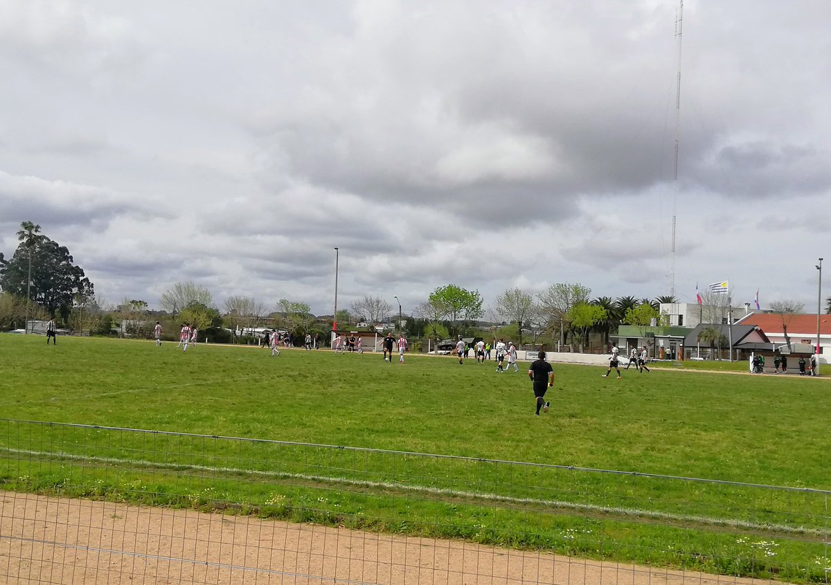 Resultado de este fin de semana (5 de octubre):
Primera: RIVER PLATE 0 - 2 <a href="/lavallejaderoch/">Lavalleja</a>