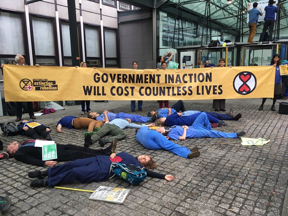 ExtinctionR tweet picture
