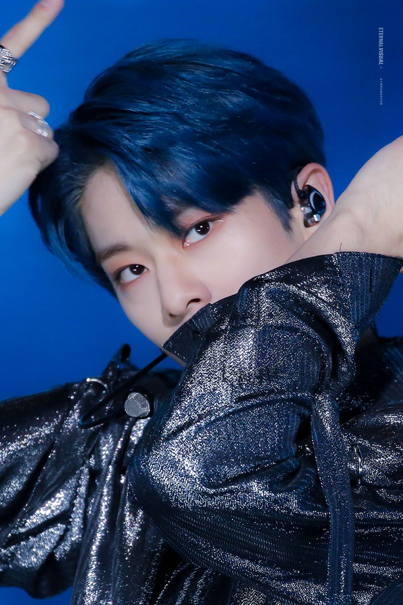 eternalvisual's tweet photo. 191006 SBS 슈퍼콘서트 / HQ

#에이비식스 #AB6IX 
#KIMDONGHYUN #김동현 #샤이닝동 #잘생김동현 https://t.co/fa3Pi9pNBp