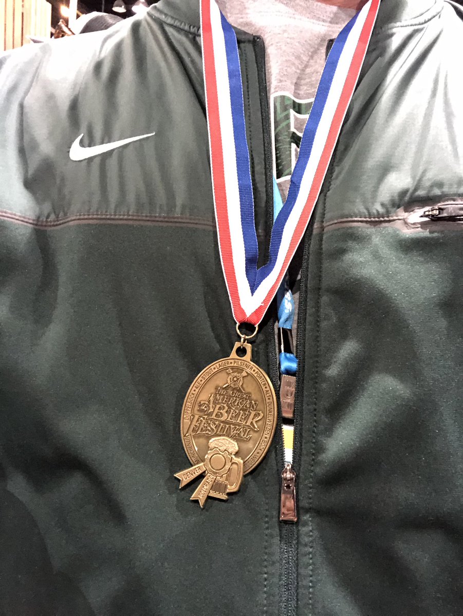lnewlin's tweet photo. What a week at #GABF2019   
I still can’t believe we won gold! https://t.co/7FgocVg3IY