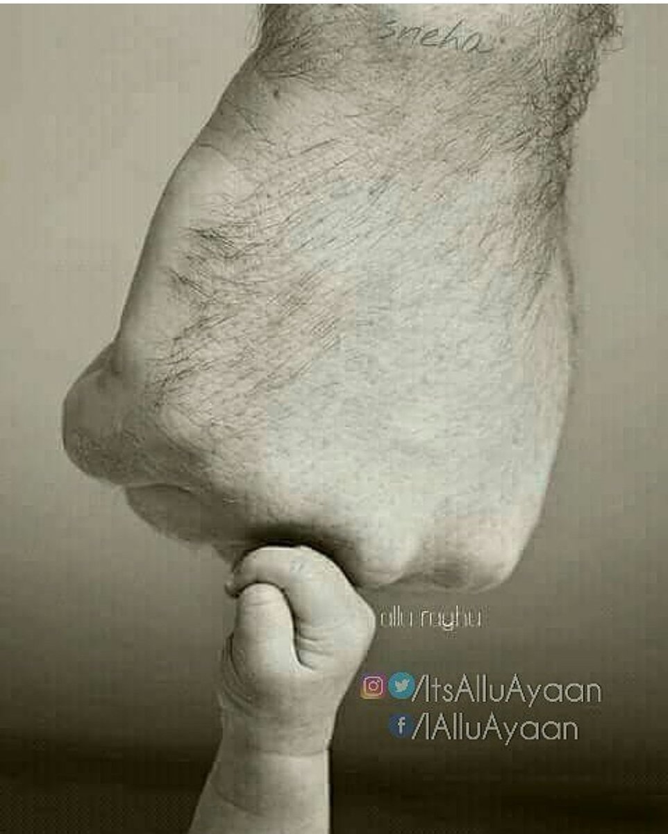 Unseen Pic 📸📸📸 #FatherSonLove 😘😘😘 #StylishStar @alluarjun 😘😘 #AlluAyaan 😘