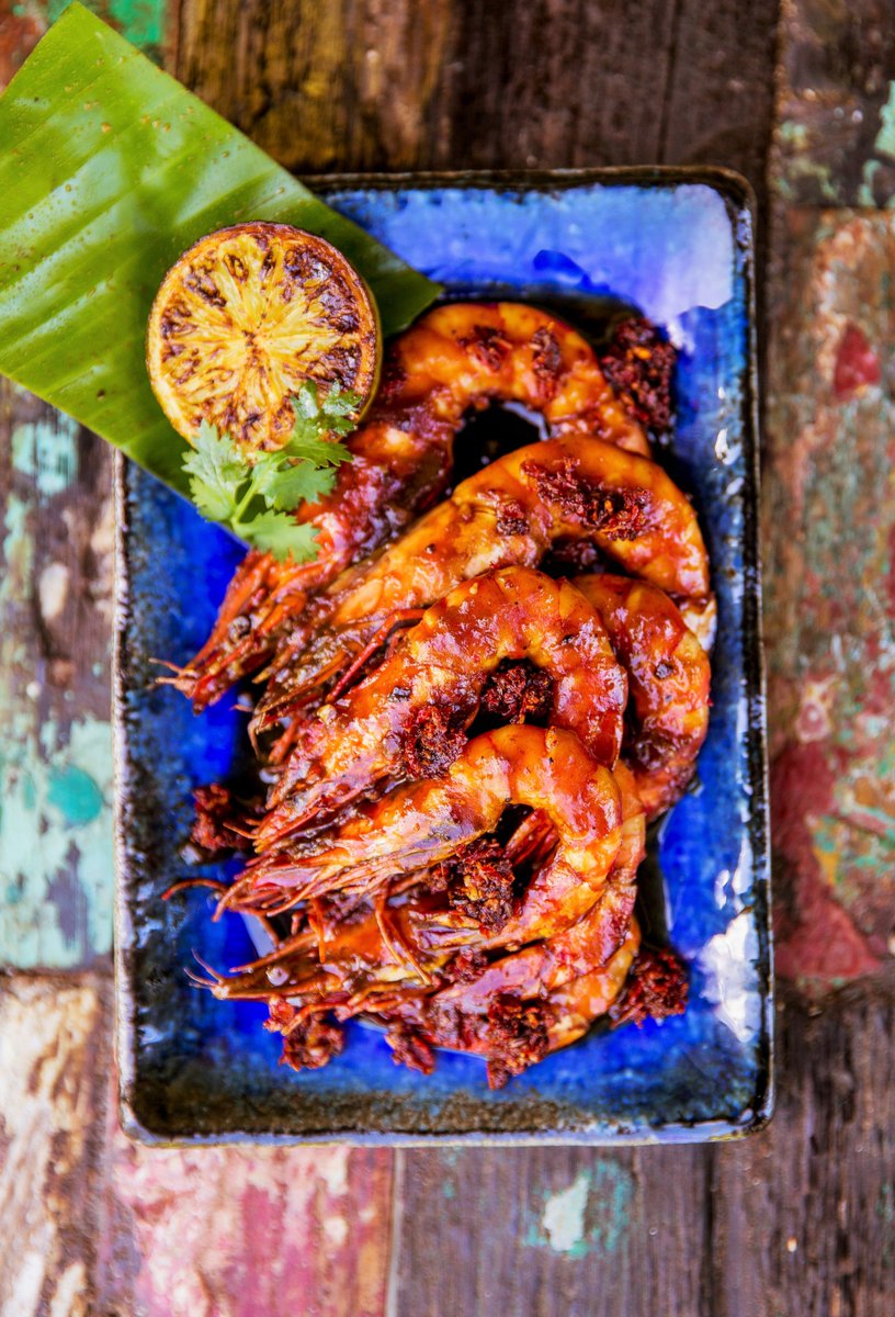 EXPLOREFiji's tweet photo. In Fijian, βkusima madaβ describes an overwhelming
appreciation of seafood. And a passionate desire to eat seafood. Kusima Mada, a new #cookbook promoting #sustainable #seafood offers 80-plus #recipes.
https://t.co/cpNMWo2J02
@EXPLOREFiji @wcsfiji #kusimamada #explorefiji https://t.co/uDb1lX9Hxn