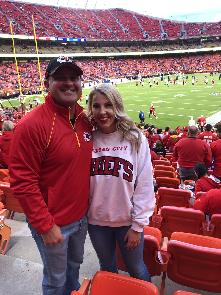 MeganKlopp1's tweet photo. #ChiefsKingdom https://t.co/KVuLrA2kyz