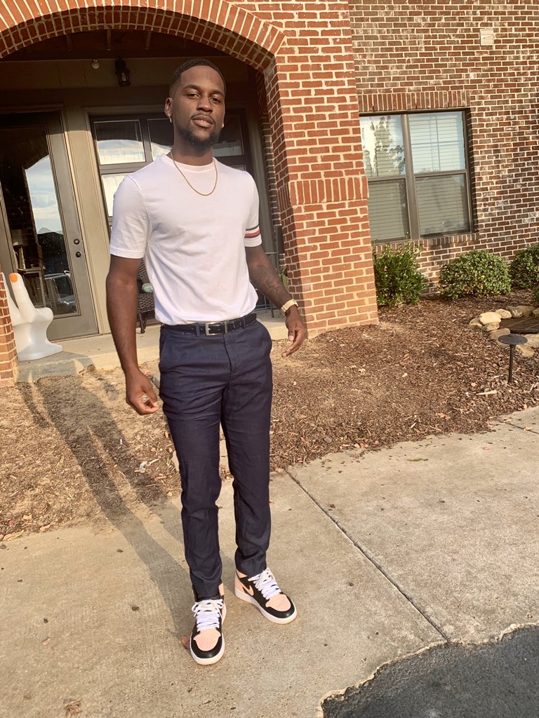 _theryanclay's tweet photo. My style ain’t free...
#dripuation💧 https://t.co/AkhIeVqqgd