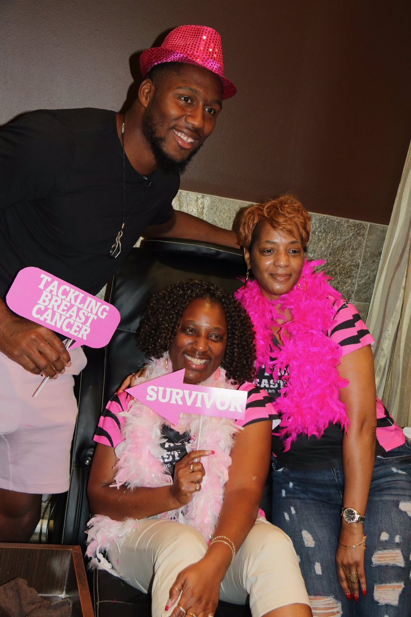 TeamDunlap96's tweet photo. From Spa Night to Game Day. We’re grateful for the time we spent with our Breast Cancer warriors!🙌🏾

Thanks to @mitchellssalon and @BuildAHead for the support https://t.co/A16o2Jugjf