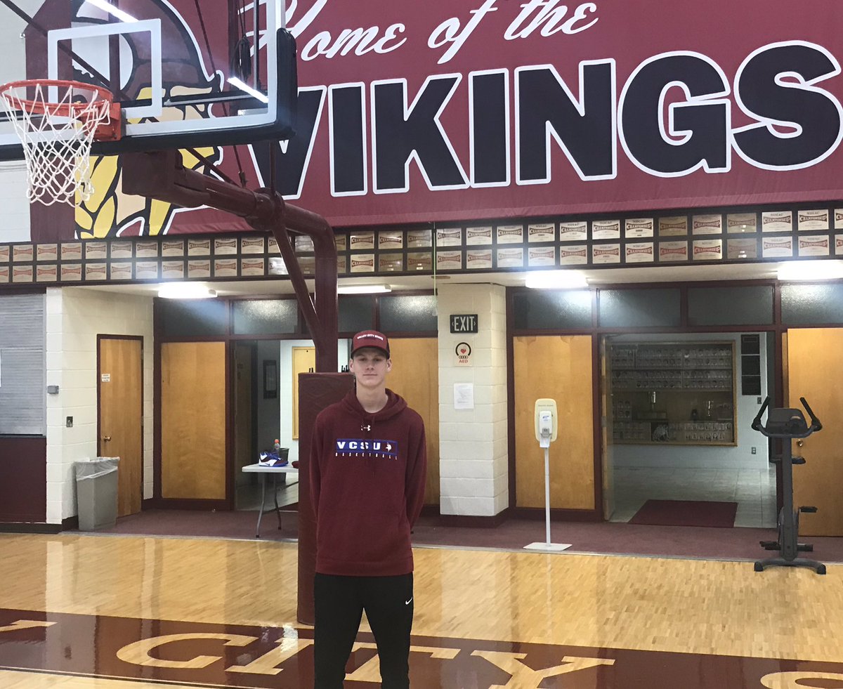 Cody Miller tweet media