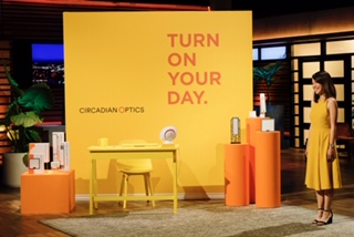 PeterLBrandt's tweet photo. Amber Leong, a good family friend, is on @ABCSharkTank  tonight for her fantastic lamps from @CircadianOptics my official lighting source at the office or when traveling. Circadian lighting is a MUST for traders with irregular hours. Order yours at https://t.co/VkunWbVm0U https://t.co/guJr5xzBWd