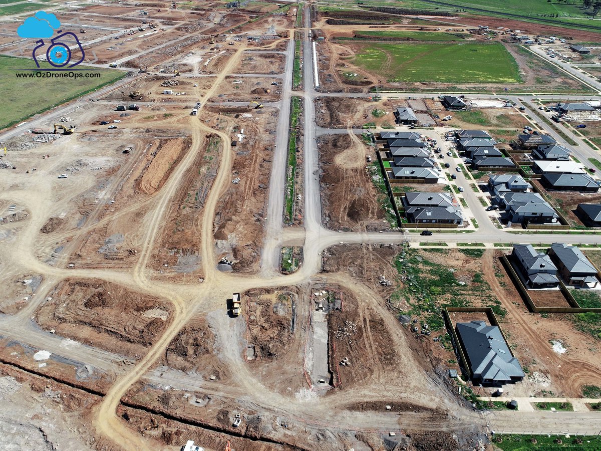 OzDroneOps's tweet photo. Track, Record &amp; Store your weekly construction site progress with drones. Extracting data from photos for 3D models and interactive maps proving useful each week. #drones #Construction #smartconstruction #3dmodeling #ozdroneops #constructionmanagement https://t.co/d9HXKujIAU