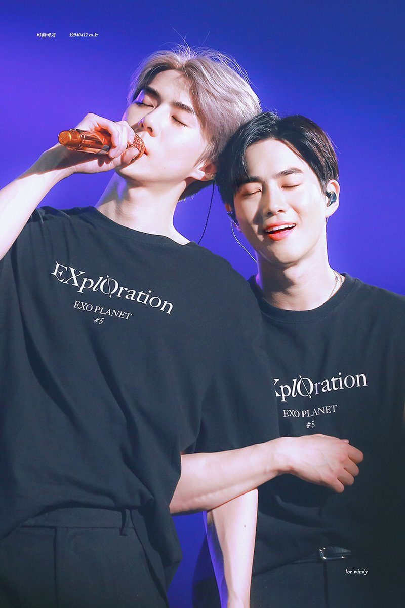 EXOfanbase_Int's tweet photo. [HQ] 190928 #SEHUN #SUHO 

cr: for_windy

#EXO #엑소 @weareoneEXO https://t.co/wjnZH2drv0