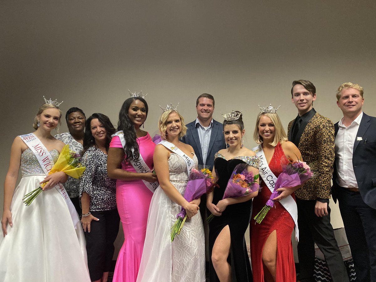 thebobbymoshow's tweet image. Had a great time judging today to crown these winners! Heard some great stories and great community initiatives! Be on the look out Wichita in 2020! #RepYour2020