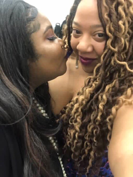 Queen_P0iis0n's tweet photo. #podexcellence #apodconnection #BlackGirlMagic https://t.co/JSMbuZK7rZ
