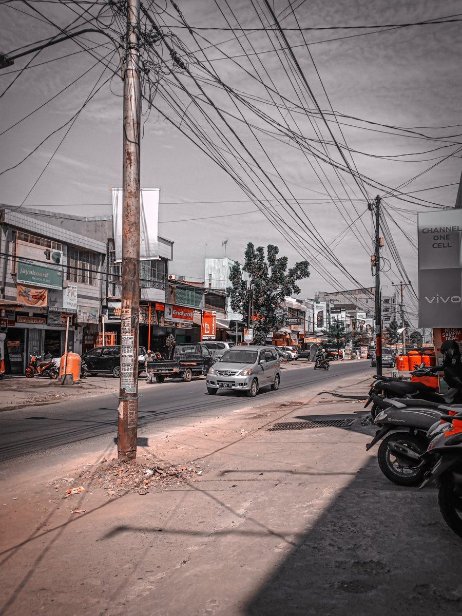 Selamat pagi, jangan lupa senyum hari ini

Enjoy working😁