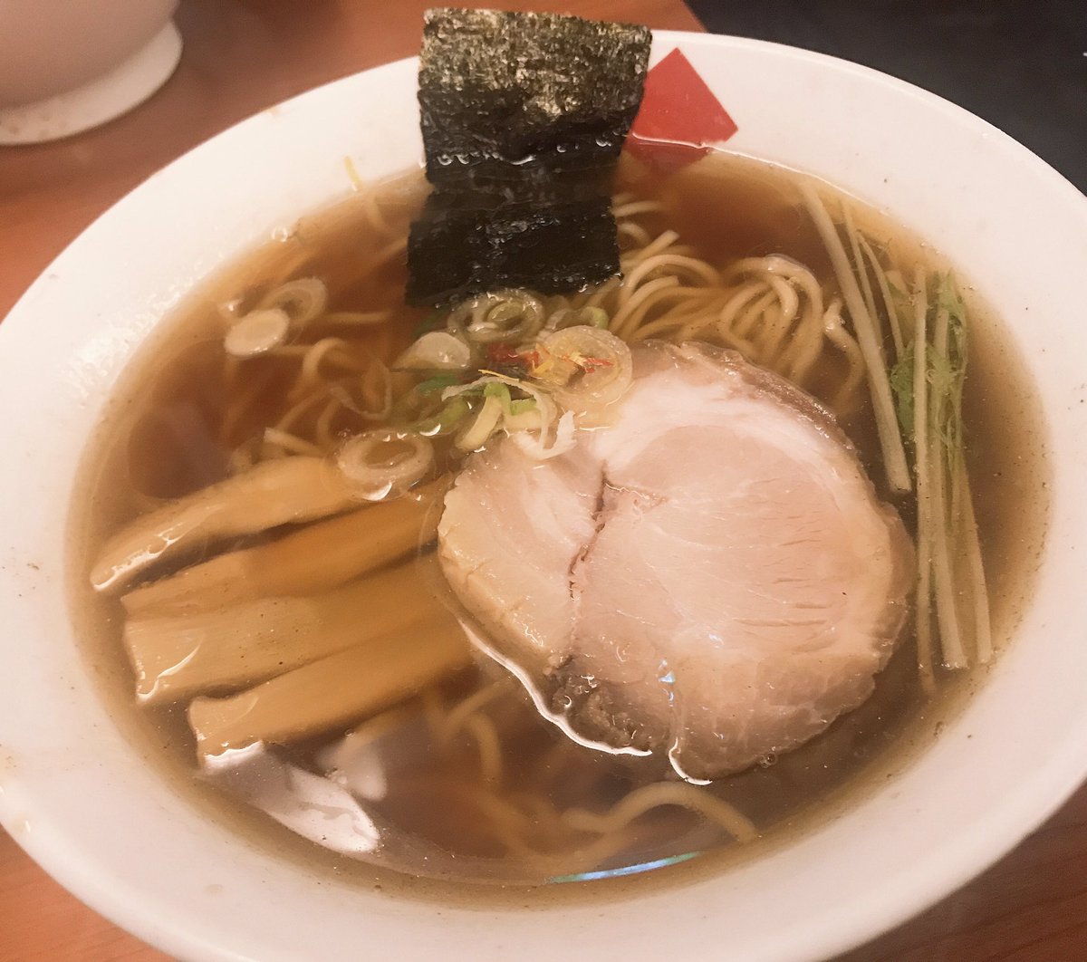 東京ラーメンストリート
ちよがみ 醤油
私的に麺‼️麺の歯切れがすき。