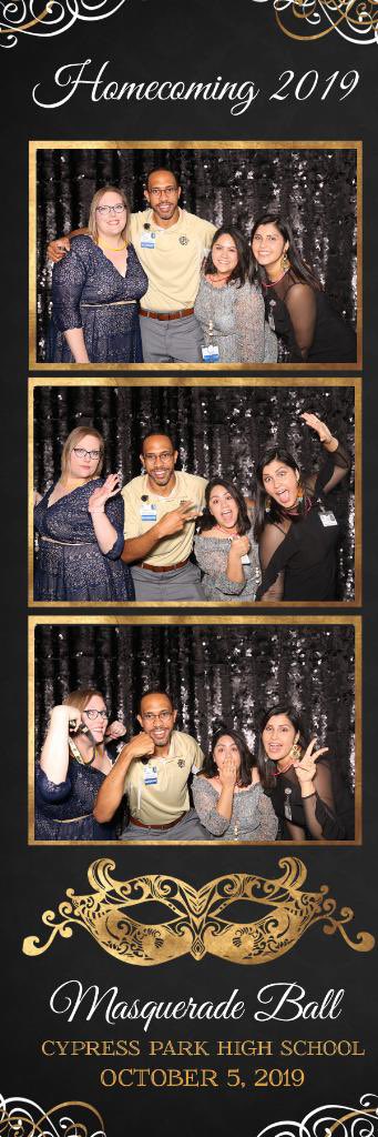 Andrea_Jordan's tweet photo. My @CypressParkHS HoCo squad!!!!!!! 💛🐯🖤 #recoverymode #RockthePark https://t.co/huX1t1QynN