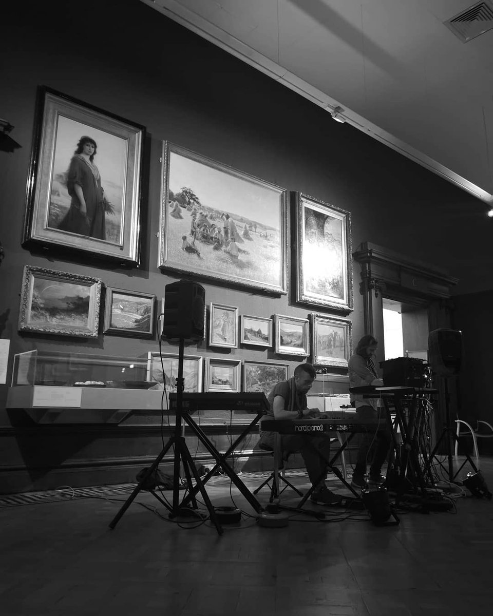 wolfstig's tweet image. We've finally got a twitter after like 8 years ~ hiya