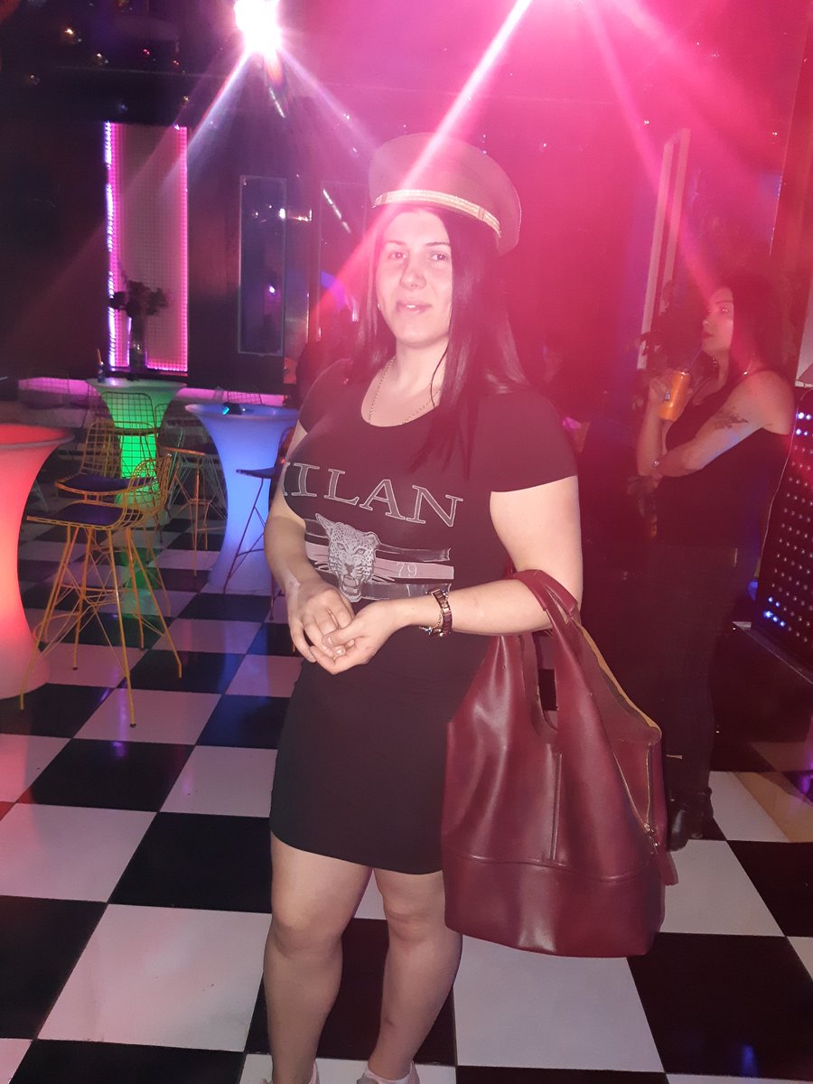 IPelinnn's tweet photo. Bağıra çağıra sevismeliyiz seninle

/////////////////

#sisliTravesti 

0539 235 63 27 https://t.co/p1cPVkaSBF
