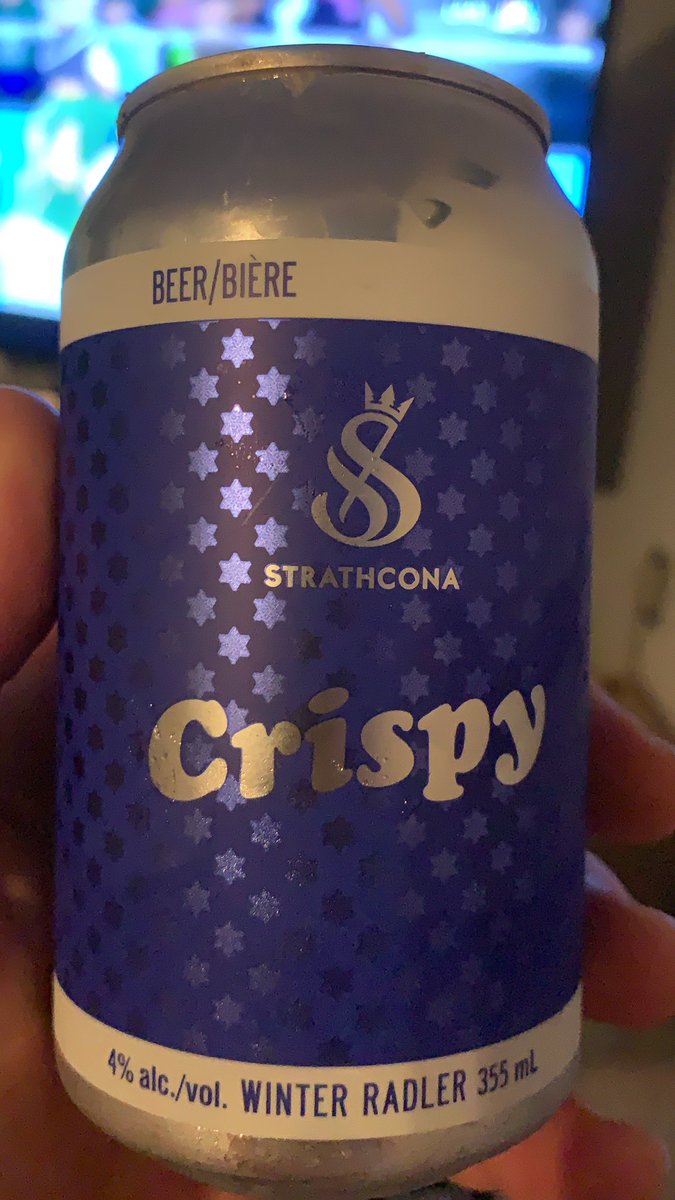 IAmCarlJensen's tweet photo. Catching up on some #RWC2019 #rugby, #SouthAfrica vs #Italy while enjoying one of my fave #radlers, Crispy, the Winter Radler fr @strathconabeer! #WinterIsComing #bccraftbeerquest @TheGrowlerBC @pastiscam @tforshner @GordieLogan @gord_newton @DallasGislason https://t.co/SDFG5QrJVZ