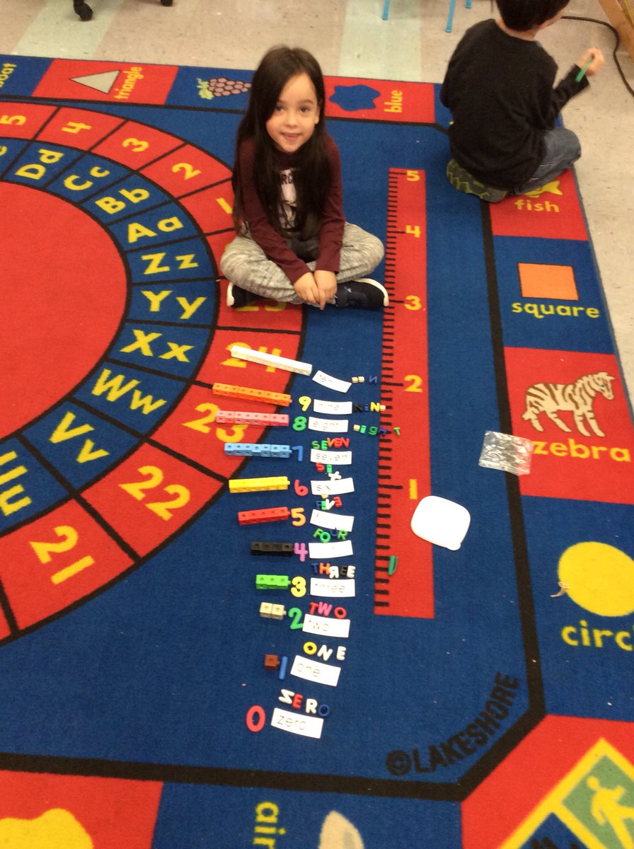 gr1DAgostini's tweet image. They really enjoyed this math activity! #joyfulmath #proud #smiles #focused #handsonlearning #manipulatives  @MsAwender @GlenwoodGriffin