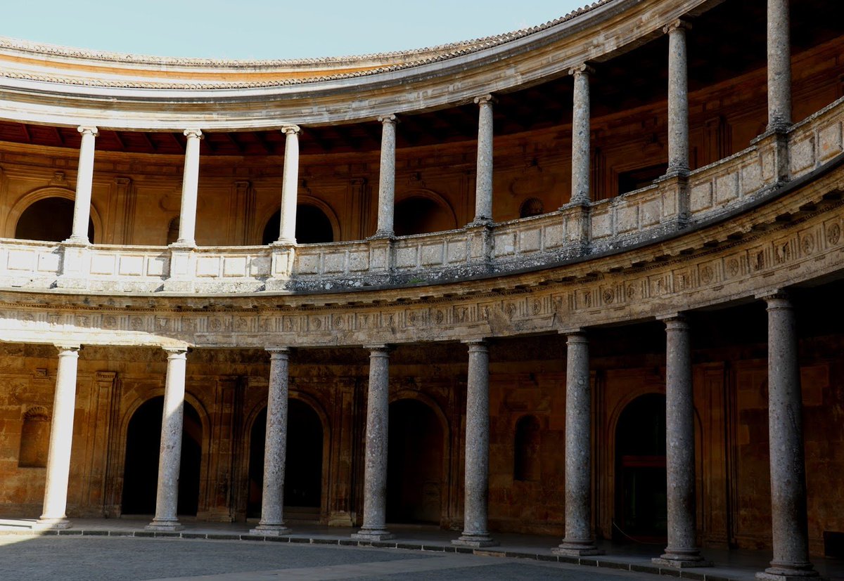 IndraniTweeets's tweet photo. Charles V Palace, a monstrous building among the beautifully manicured Arab structures, worth a detour while in #Alhambra in #Granada @spain 

Read more: https://t.co/gxWSFtnVJP
#travelblogger https://t.co/t4d7TG2yBi