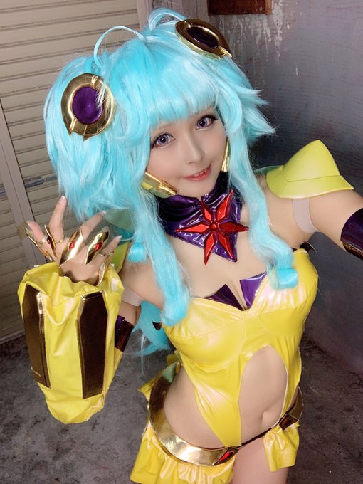 Twitterのコスプレ画像15