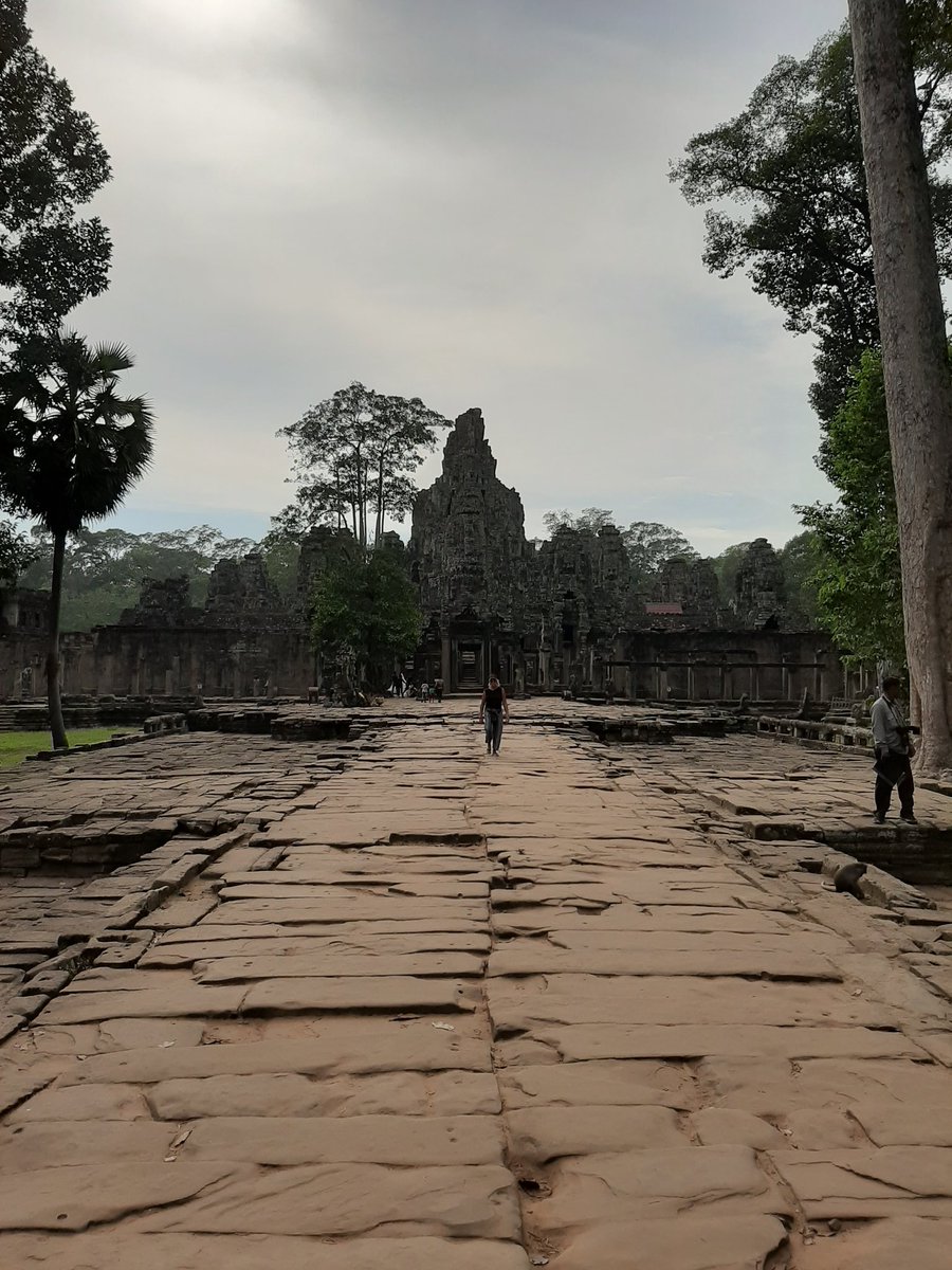KingAngkor's tweet photo. Bayon Temple In Cambodia... https://t.co/VgXFvMkGdT