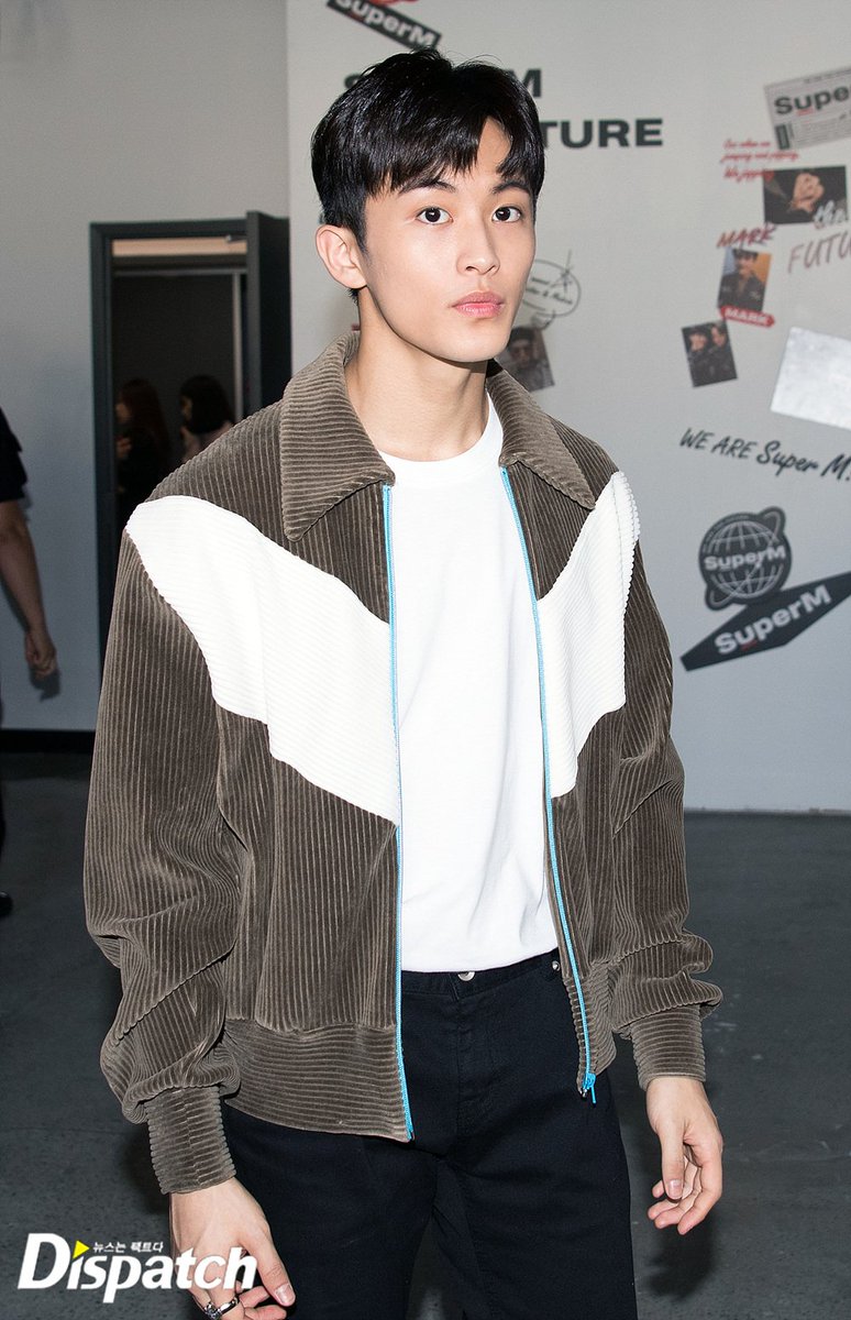 MarkLee_Bar's tweet photo. #MARK #SUPERM #SuperMarkLee #SuperM_Jopping
191007 Dispatch update
link: https://t.co/7ulhEoPY7d https://t.co/Won90bgIUX