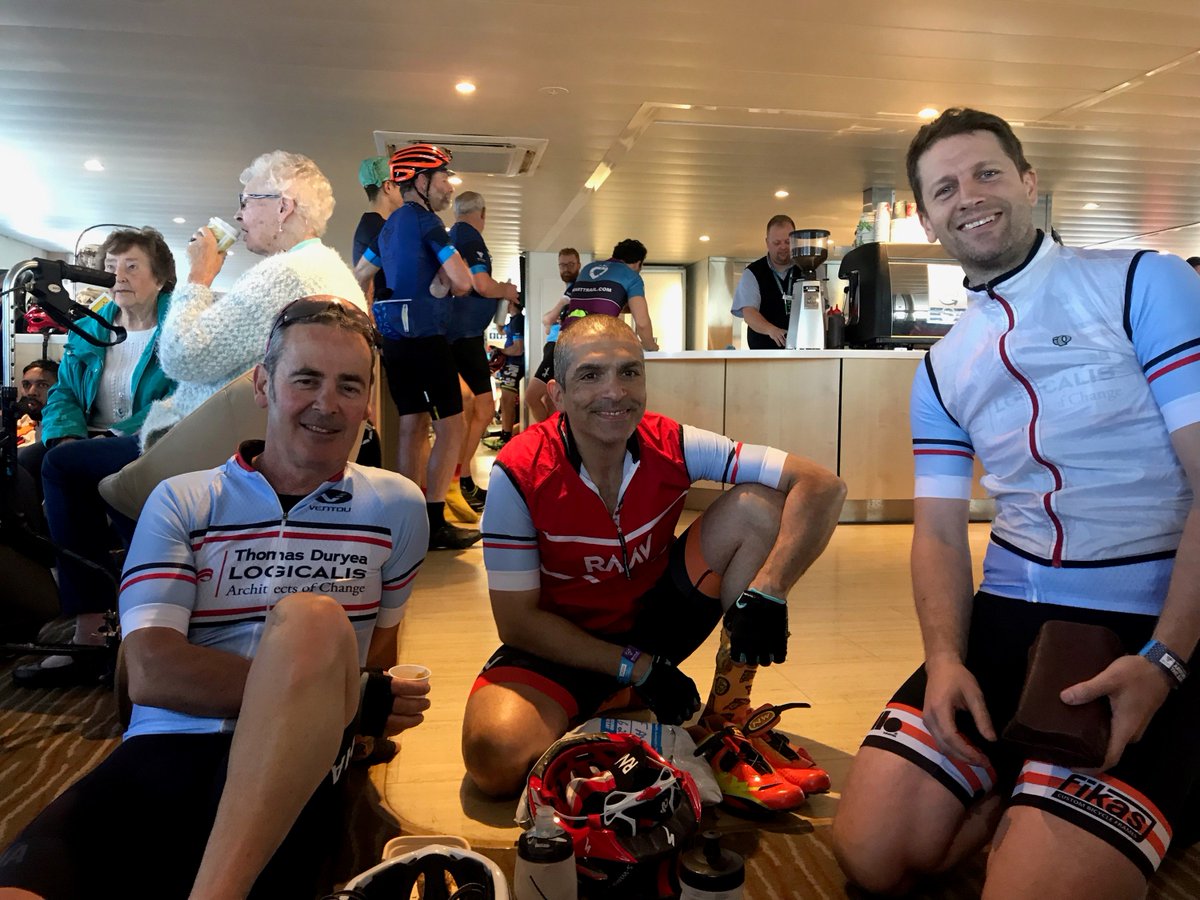 Logicalis_Aus's tweet photo. #teamTDL, took on Around the Bay on Sunday, riding an impressive 850km between them throughout Melbourne &amp; Victoria! Around the Bay aims to raise funding for The Smith Family, a charity focused on helping disadvantaged children. To donate, head here: https://t.co/cyZiMCKqhn https://t.co/Hp02mY5o48