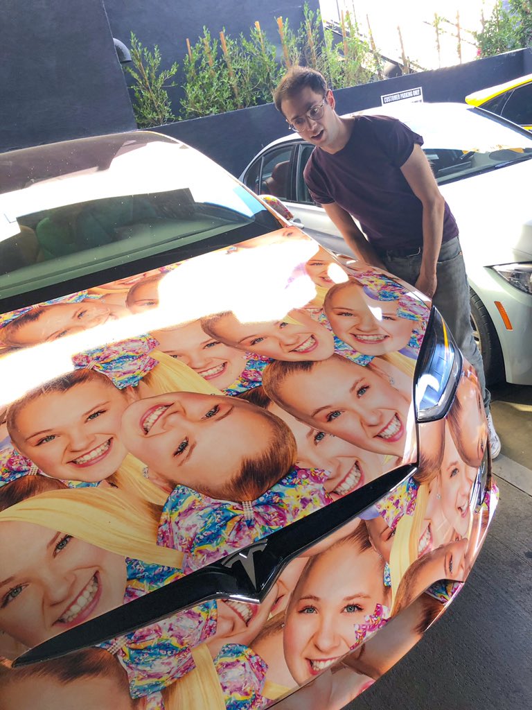 korndiddy's tweet photo. It’s great to be back in LA. https://t.co/h1pXgyyp9G